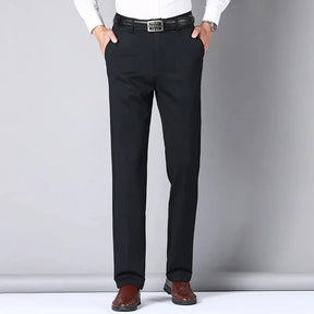 (COMPRE 1 LEVE 2) Calça Social Traço Fino + Cinto Social Couro